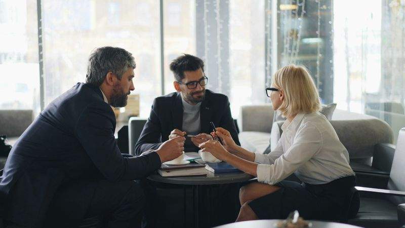 株式会社ネクストブリッジ・コンサルティング 11